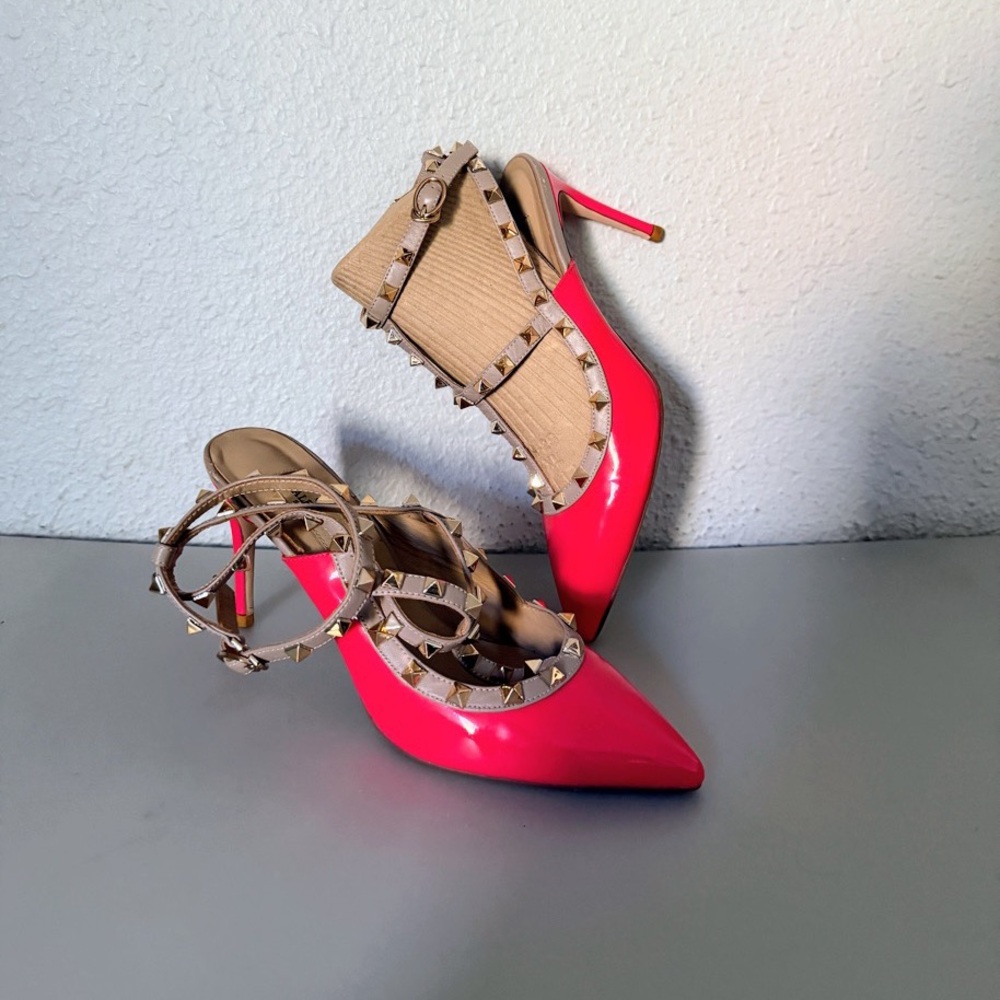 Valentino Hot Pink Patent Leather Rockstud Ankle Strap Pointed Toe Sandals Heels - Picture 11 of 16
